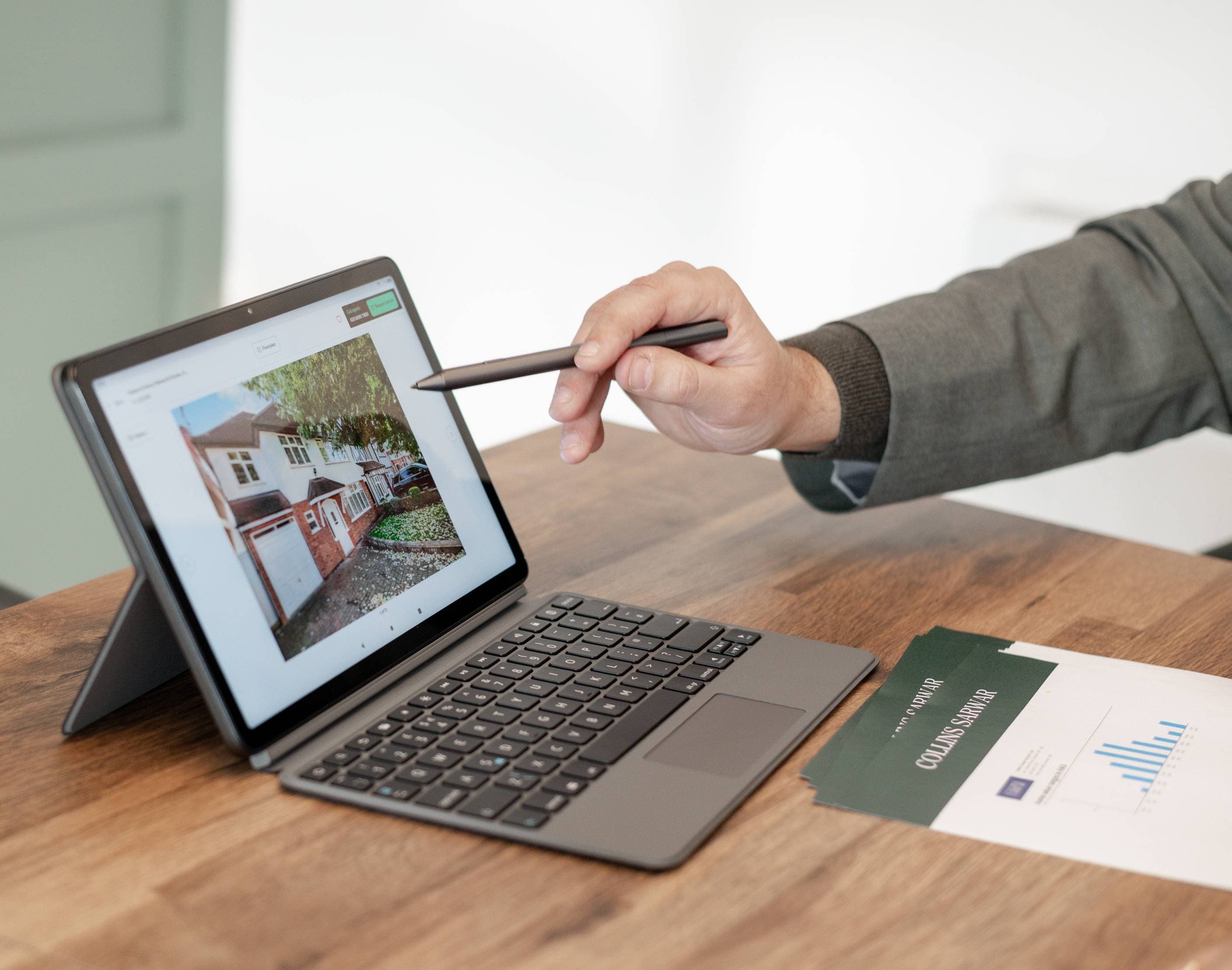 How the Right Estate Agent in Watford Can Help You Achieve the Best Sale Price