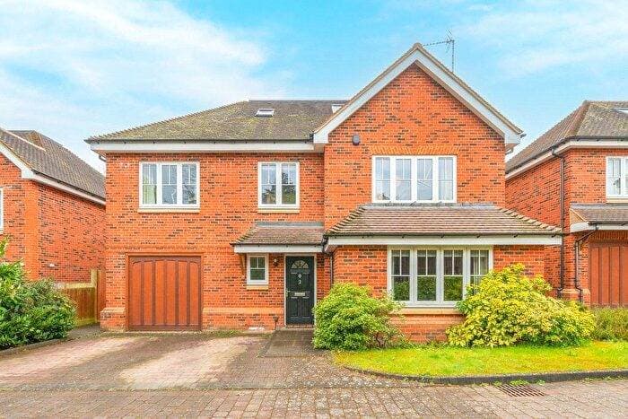 Avoid These Costly Mistakes When Letting Property in Watford